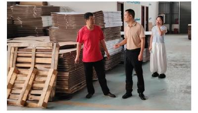安陆市李店镇：入企问需零距离 精准服务解难题
