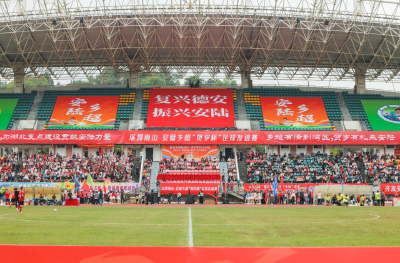 千里共此“屏”，安陆人的元旦热血与乡情都在这里了！