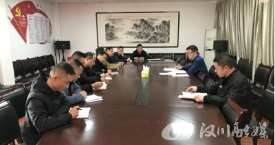 市住建局：抓实廉政谈话，系好“关键少数”廉洁“风纪扣”