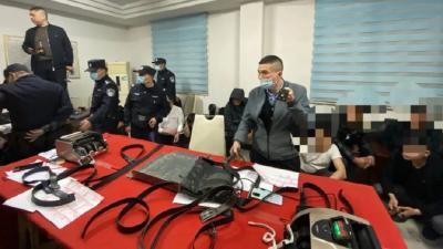 抓获25人！汉川公安捣毁一赌博窝点