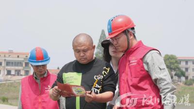 【视频】鱼肥景美  汉川电力拉紧安全垂钓“警戒线”   