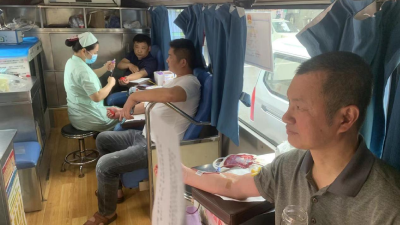 每一位无偿献血者，都是勇士！