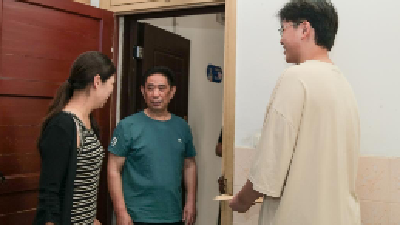 当初的一个承诺 退休老干部连续捐款十余年！