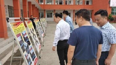 汉川市纪委监委派出第四纪检监察组和汉川市教育局对城隍中学清廉学校建设开展联合调研