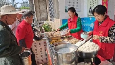 以“善”做“膳”，分水这个“家”每年为老人提供免费午餐1.2万余人次