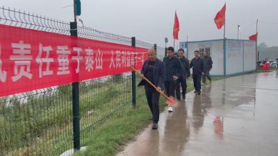 【视频】汉川：国庆假期 4774人坚守防汛一线
