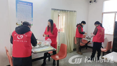 “爱心馅”饺子下肚，身暖，心更暖！