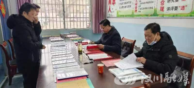 开学第一天，工作督查暖心护航新学期