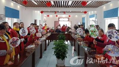  “隔壁湾子”都能听到她们很欢乐