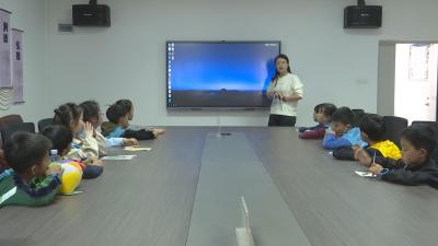 【视频】探索科学奥秘 公益小天使开启气象之旅