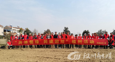 华严农场开展“共添新绿  同建团结”植树节活动