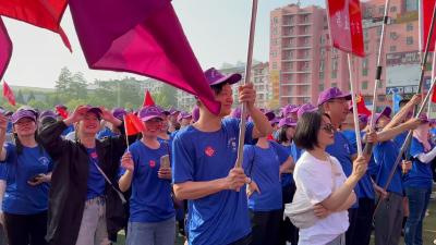 【视频】汉江徒步 4000余人共赴10公里健康之旅