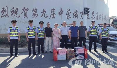市交通运输局开展“送清凉”慰问活动