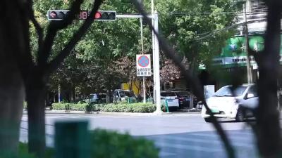 视频 | 汉川邮政工会延长爱心驿站服务时间，助力户外劳动者夏日清凉