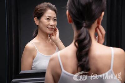 “垃圾情绪”真的会加速衰老？！加速程度比吸烟还要高出32%