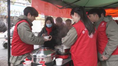 【视频】国网汉川市供电公司：情满驿站送温暖 绿橙携手庆元宵