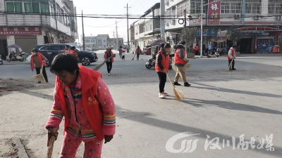 脉旺镇：节后再出发 共筑清洁家园  
