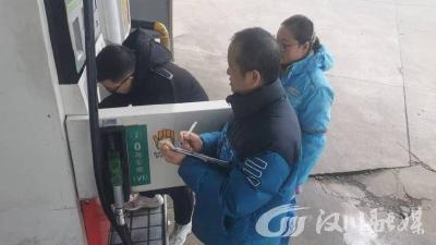 开展强检保精准 夯实春耕“油动力”  