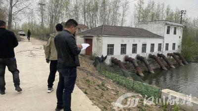 新堰镇：开展汛前安全检查 筑牢防汛安全屏障