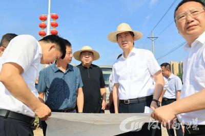 【视频】方超调研汈汊湖综合治理暨国家湿地公园建设时强调全力打造集生态保护观光旅游渔业生产于一体的综合性生态湖区