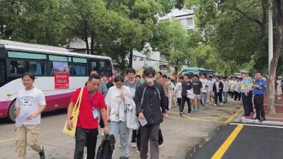 【视频】梦想启航 汉川7143名学生参加高考