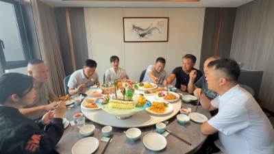 【视频】汉川：超16万亩莲藕迎丰收 “全藕宴”飘香迎客来