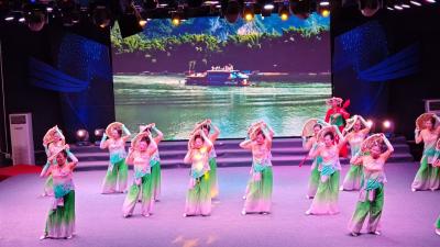 汉川市举办“乐享晚年幸福银龄”文艺演出