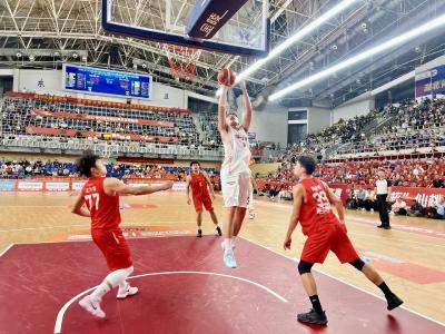 汉川客场胜仙桃 重回积分榜首