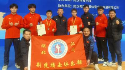 【视频】汉川小将全国泰拳锦标赛摘金夺铜