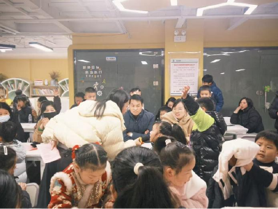 汉江书房思迈杰分馆举办“笔落有墨香 文出见初心”主题活动