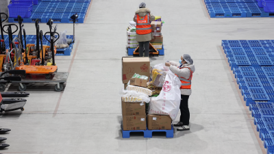 【视频】汉川“中央仓储”日供70吨食材 让94所学校吃上“安心饭”