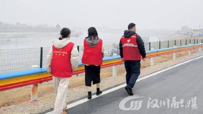 护航烟花盛宴！向家垸社区全力筑牢安全整洁观景防线