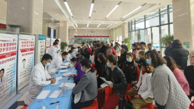 守护基层民生 两院联动送健康