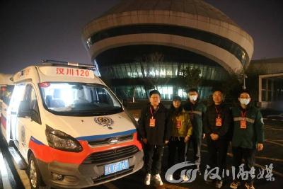 守护奔跑 医路相伴——汉川市医疗保障团队圆满完成2026孝感马拉松医疗保障任务