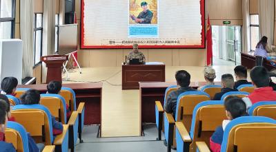 【视频】我市军地开展学雷锋纪念日暨国防教育进校园活动