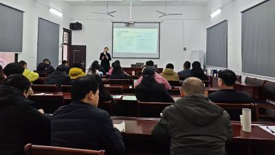 汉川市公共就业和人才服务中心开展就业创业政策脱产培训暨技能大比武活动