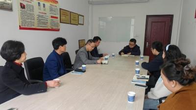 新河镇社保服务直达企业一线