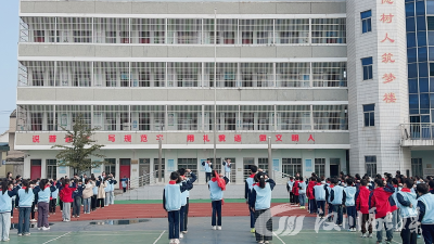 小手拉大手   国家安全一起守