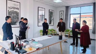 新堰镇冯湾村：红色史料赋能乡村文化振兴