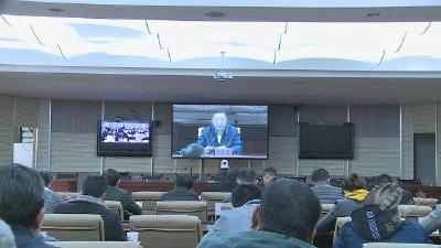赤壁市组织收听收看全省生猪“稳产保供”电视电话会