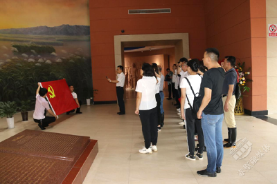 市乡村振兴局赴洪湖开展党史学习教育