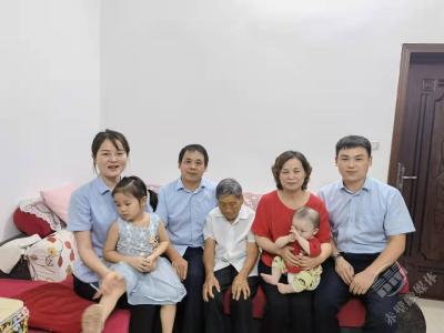 【先进典型】(15)“最美家庭”——钱慧良：幸福藏在点滴中