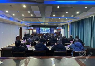 赤壁市收听收看全国全省春运工作电视电话会
