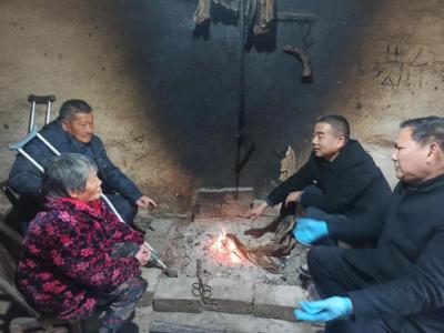 心更近 节更暖——赤壁市退役军人事务局开展“新春走基层、送温暖”活动            