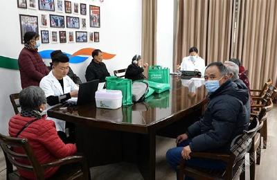 关注听力健康 义诊走进社区——市残联开展第24次全国爱耳日宣传活动