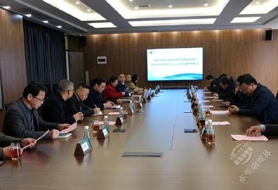 湖北师范大学和华中师范大学附属赤壁学校签订联合培养教师协议