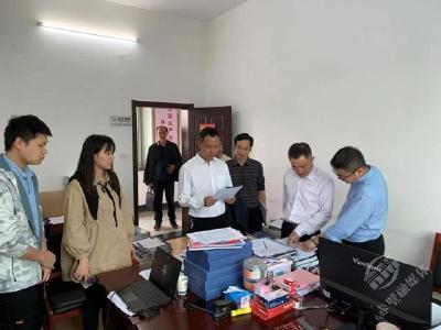 咸宁市委第五巡察组到赤壁调研同步巡察工作