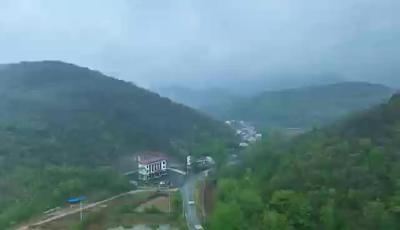 【堂前燕】荆楚楷模来碧海事迹