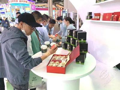 赤壁青砖茶亮相2023年中国品牌博览会