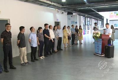 “一起向未来” 赤壁市举办国际友城青少年书画展